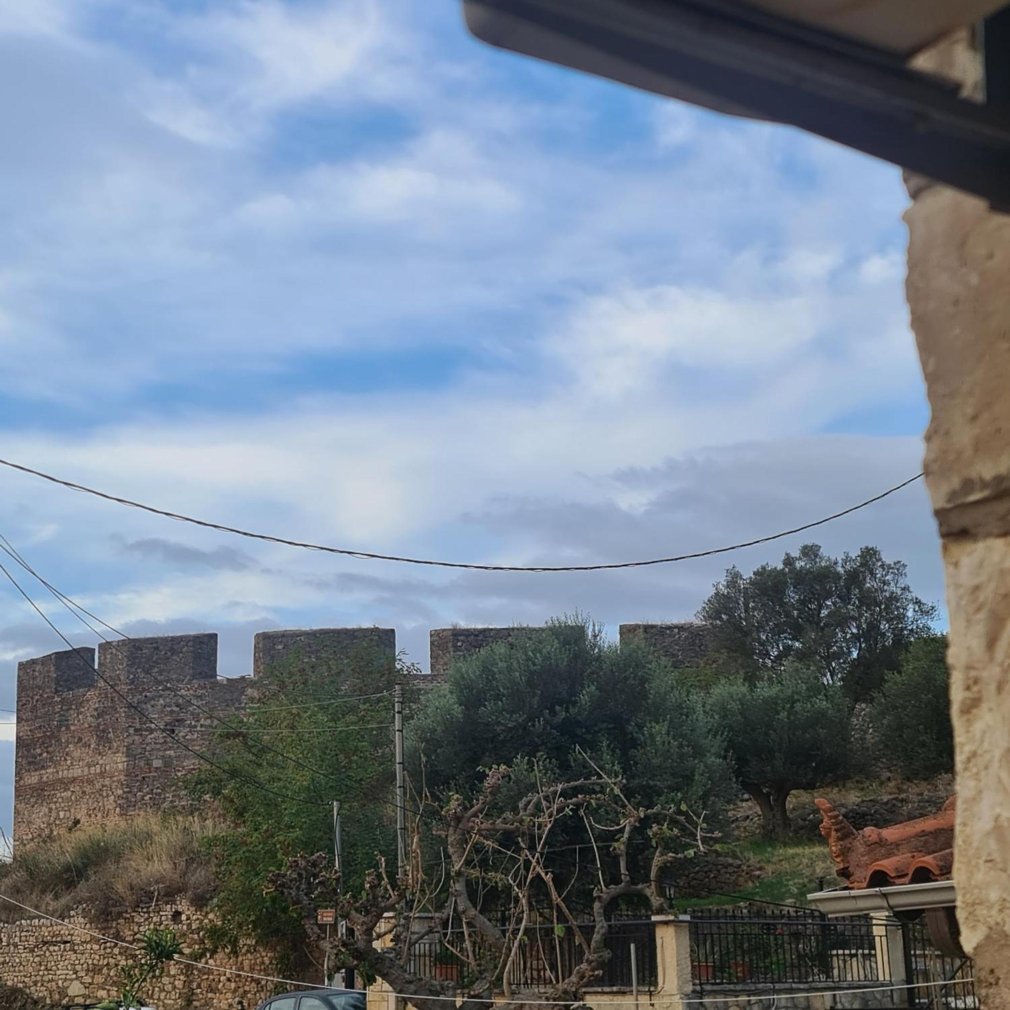 View By The Castle Nafpaktos Villa Bagian luar foto